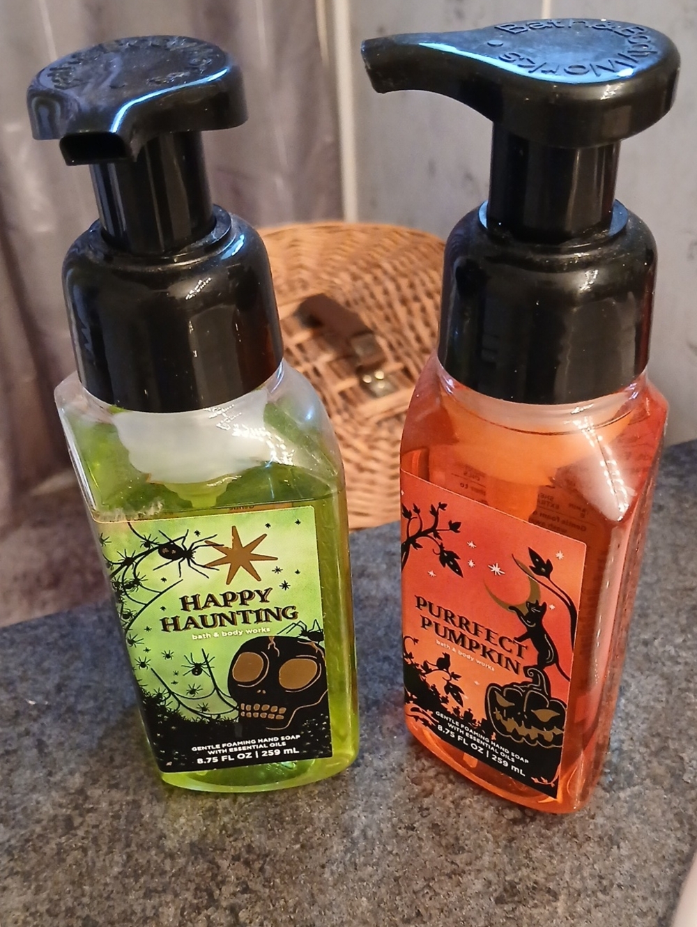 Bath & Body Works Kids Foaming Hand Soap Duo - Green & Orange Halloween Bottles